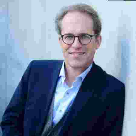 Sven Lundie
